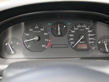 Peugeot 406